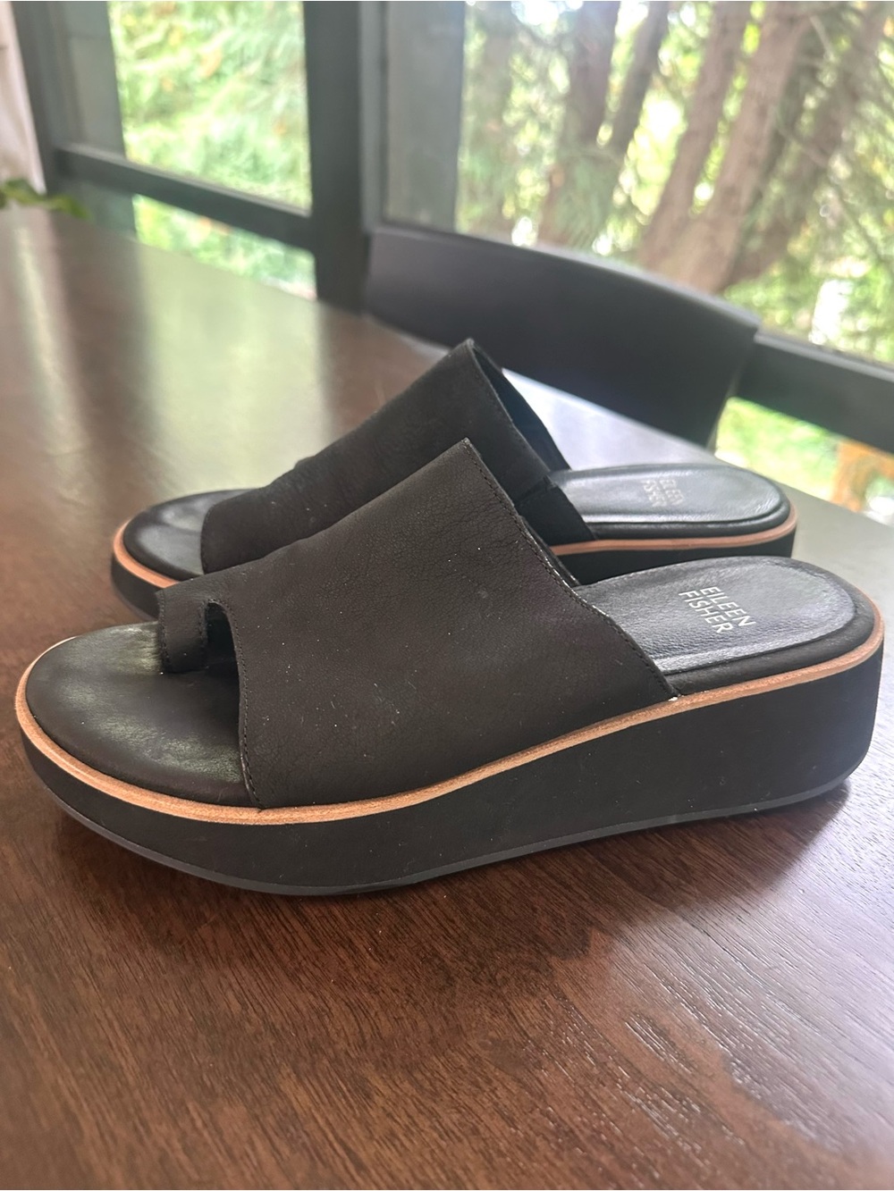 Eileen Fisher Dare Platform Sandals Slides with toe loop strap Black 7.5